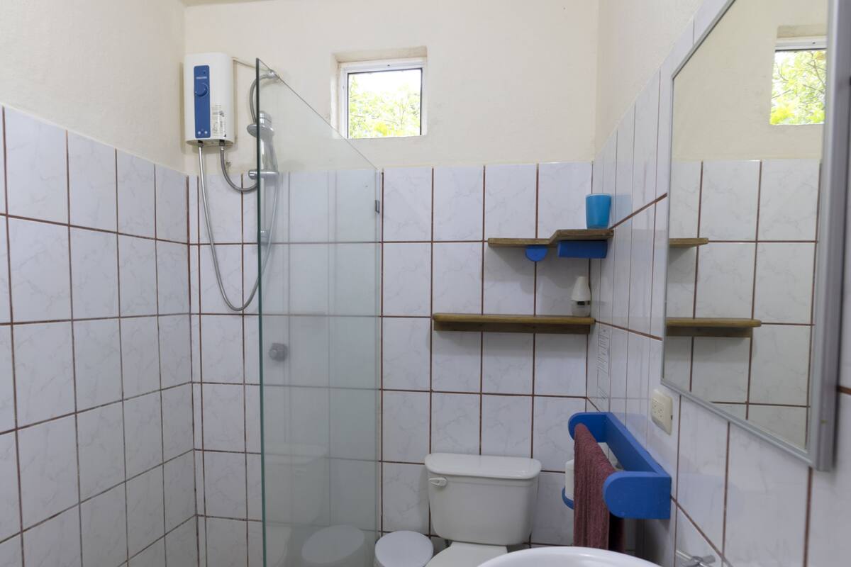 villa, 2 double beds | bathroom | shower, rainfall showerhead, free toiletries, towels