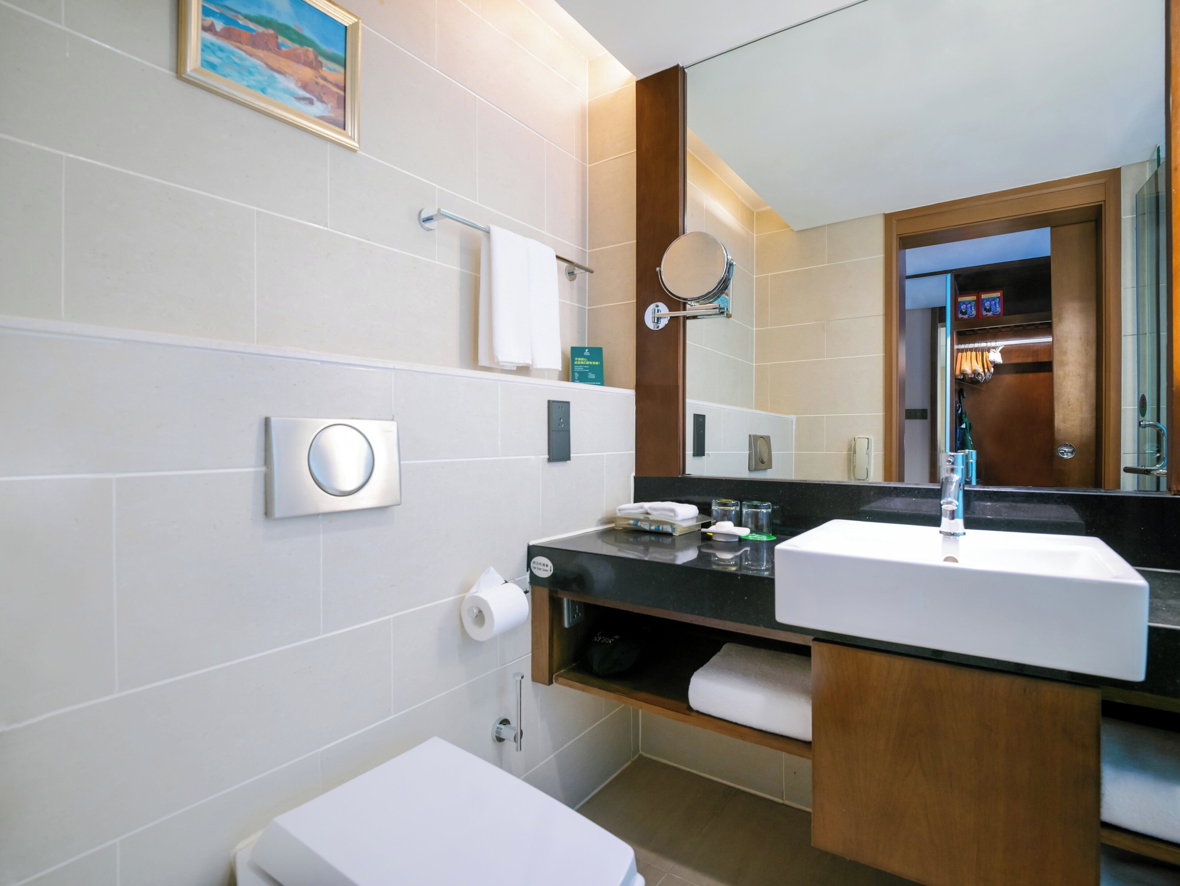 Minibar, in-room safe, desk, blackout drapes