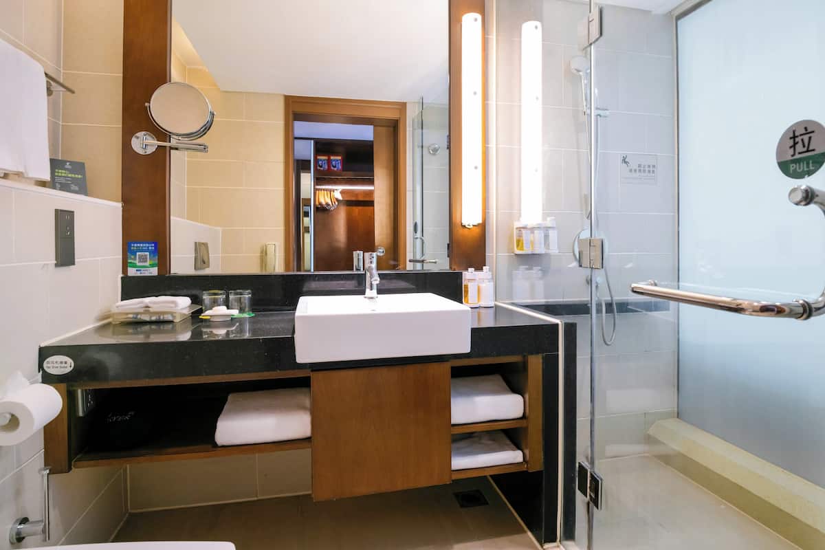 Minibar, in-room safe, desk, blackout drapes