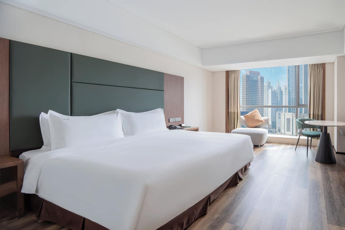 1 bedroom, minibar, in-room safe, desk