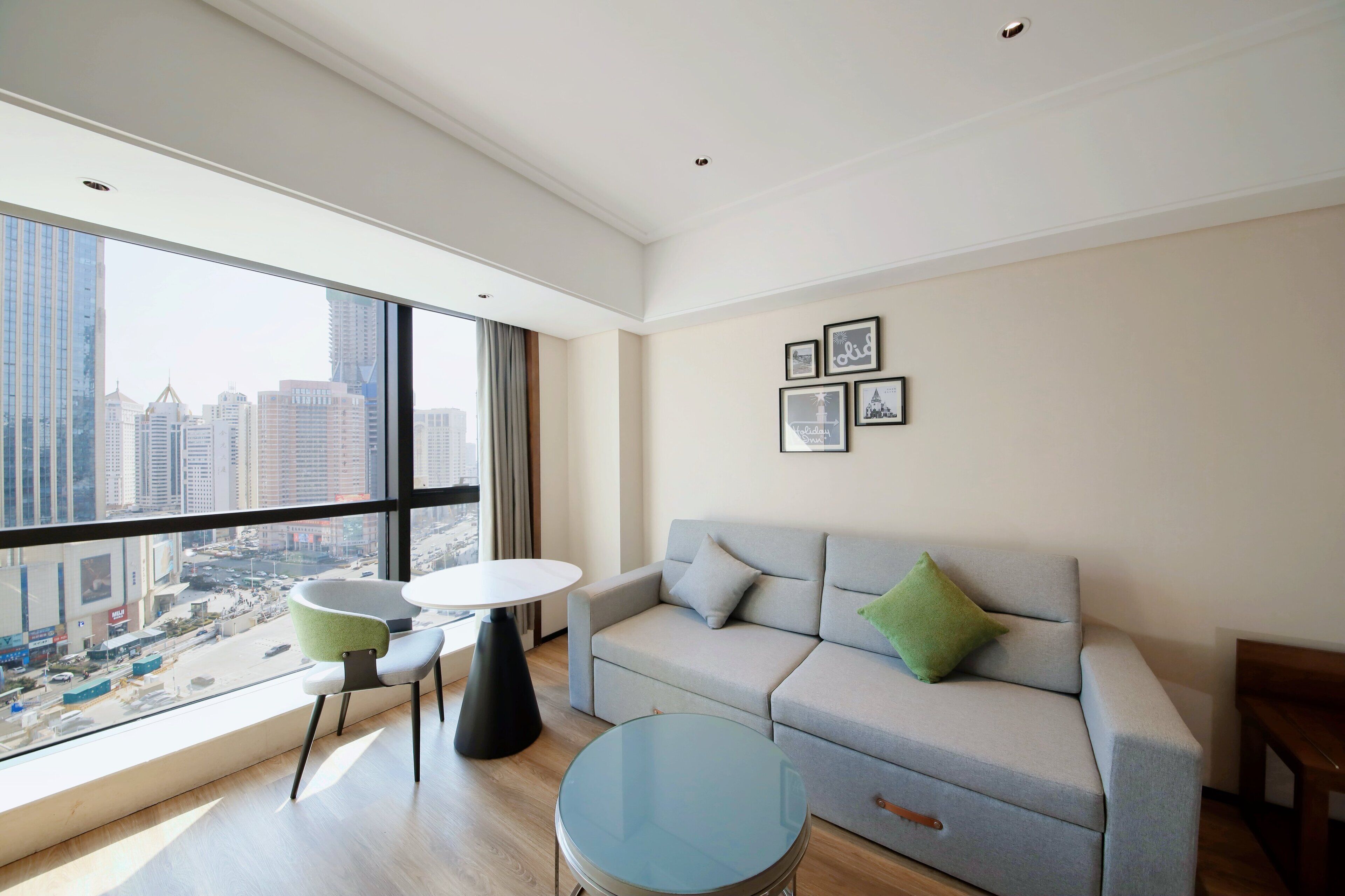 Minibar, in-room safe, desk, blackout drapes