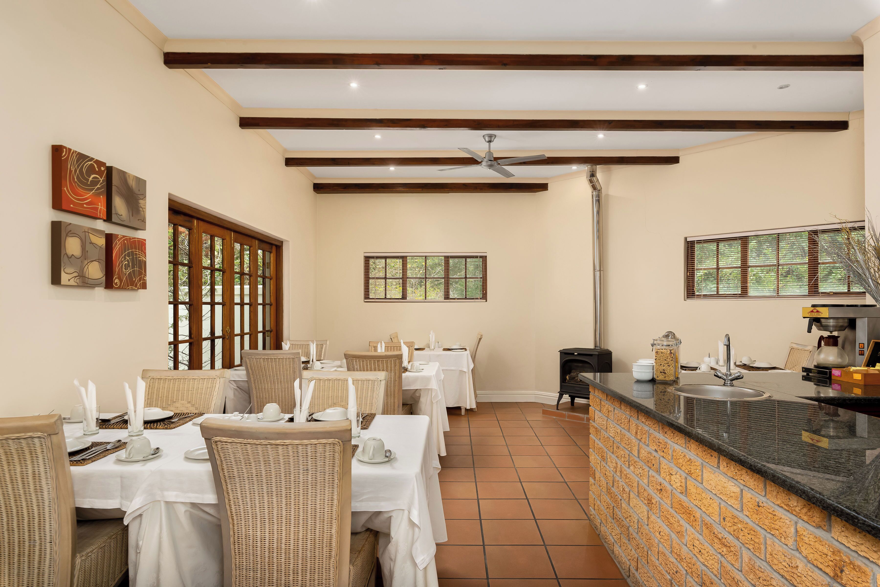 包每日全套早餐