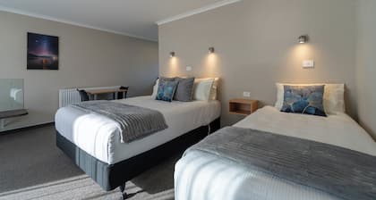 Parklands Motel