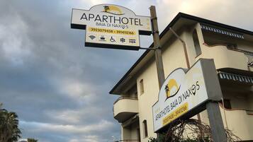 Facciata della struttura