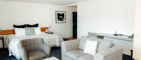 Blackout drapes, soundproofing, iron/ironing board, free WiFi