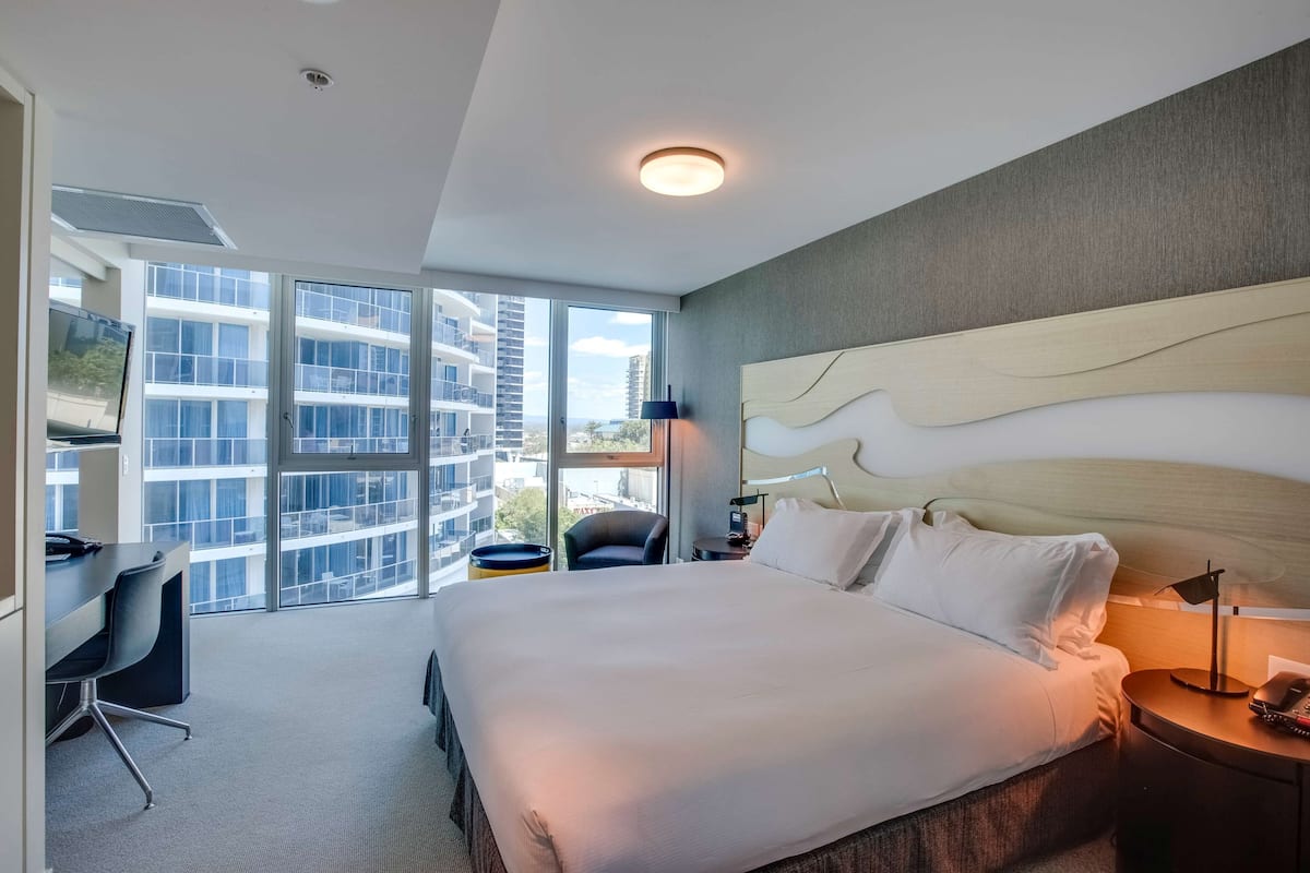 King Guest Room | 2 bedrooms, Egyptian cotton sheets, premium bedding, down comforters