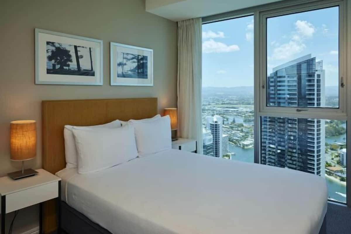 Premium bedding, down comforters, pillowtop beds, in-room safe