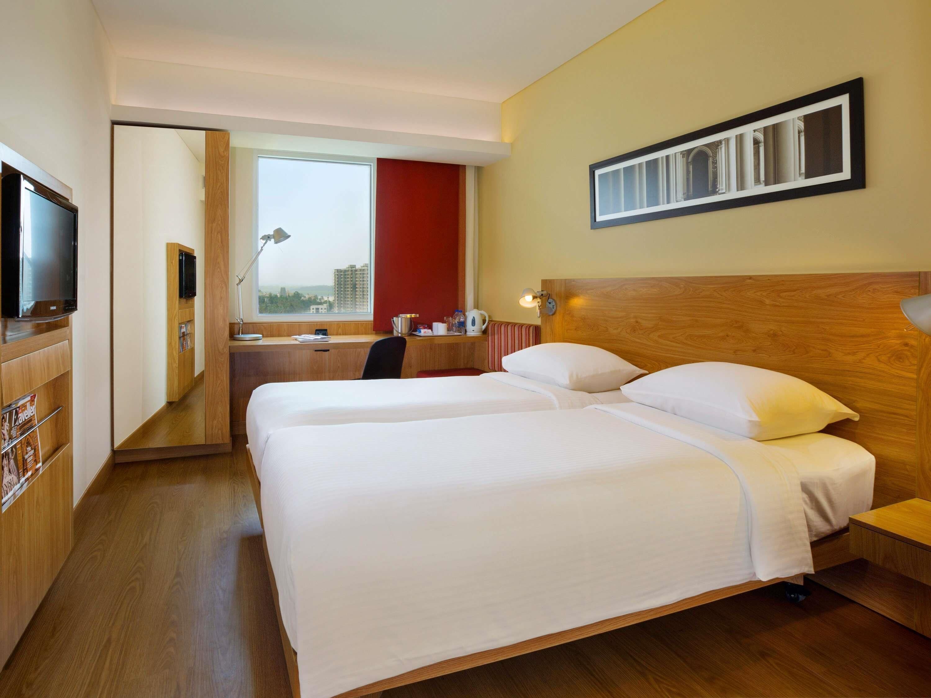 Ropa de cama de alta calidad y minibar 