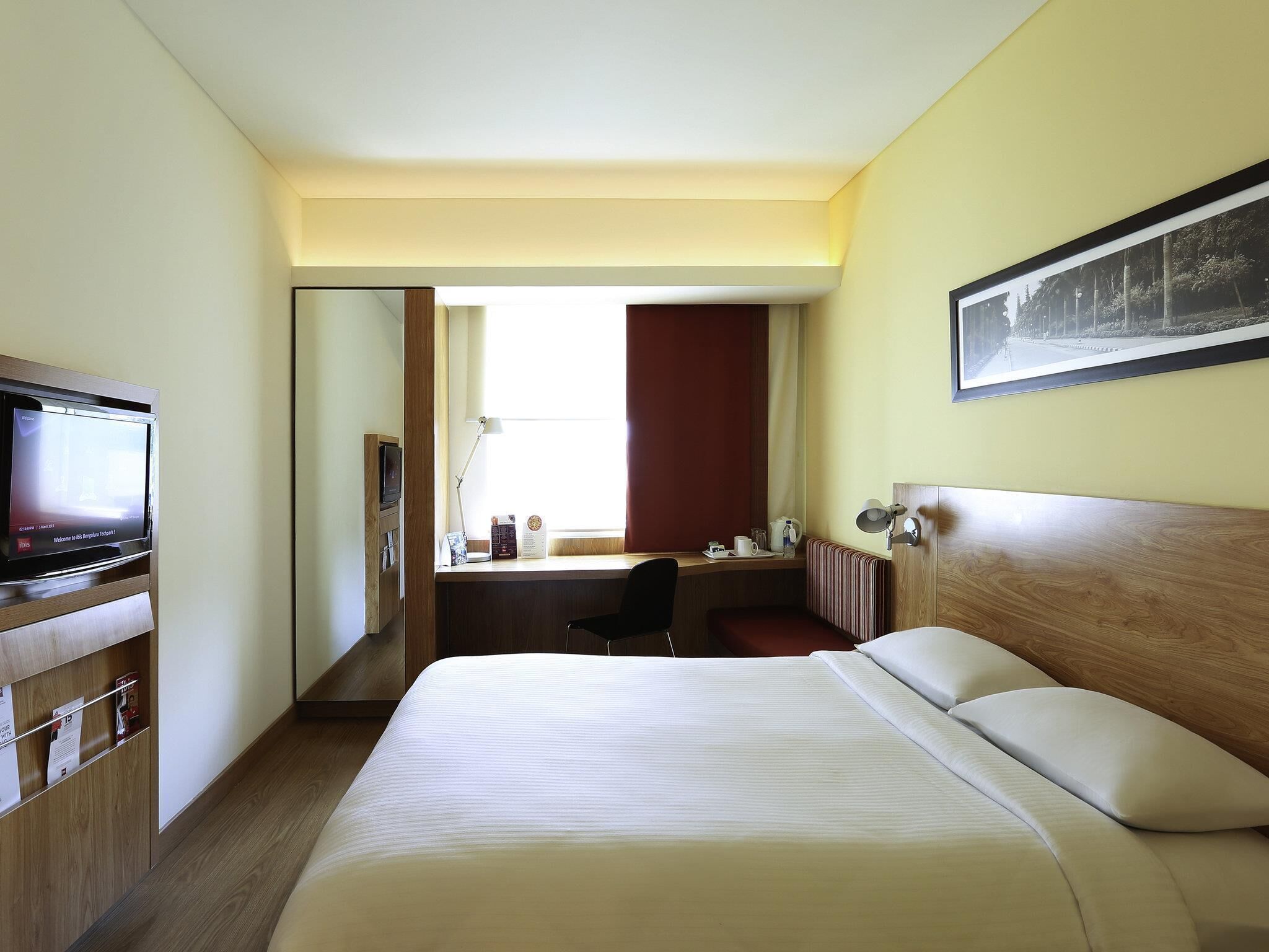 Ropa de cama de alta calidad y minibar 