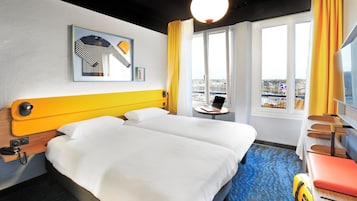 Camera Comfort, 2 letti singoli, vista mare | Una scrivania, insonorizzazione, Wi-Fi gratuito, lenzuola