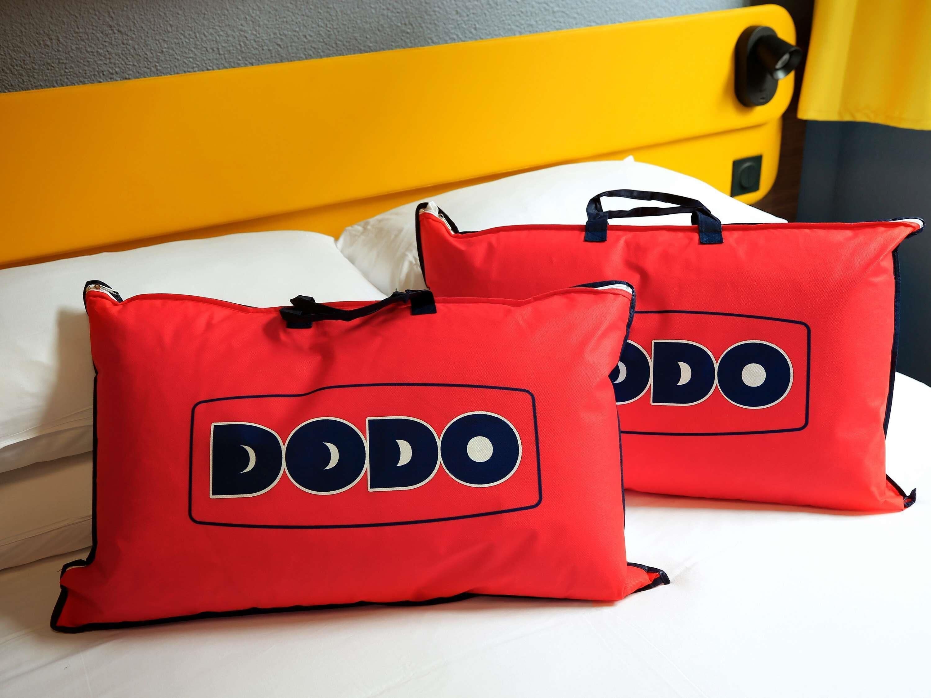 Escritorio, insonorización, wifi gratis y ropa de cama 