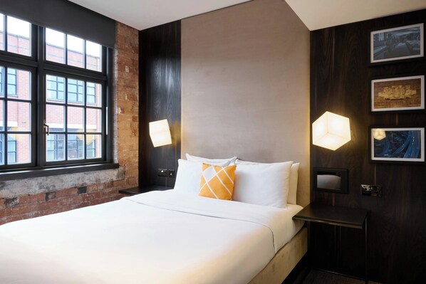 Rom – standard, 1 dobbeltseng | Sengetøy av topp kvalitet, skrivebord, lydisolert og wi-fi (inkludert)