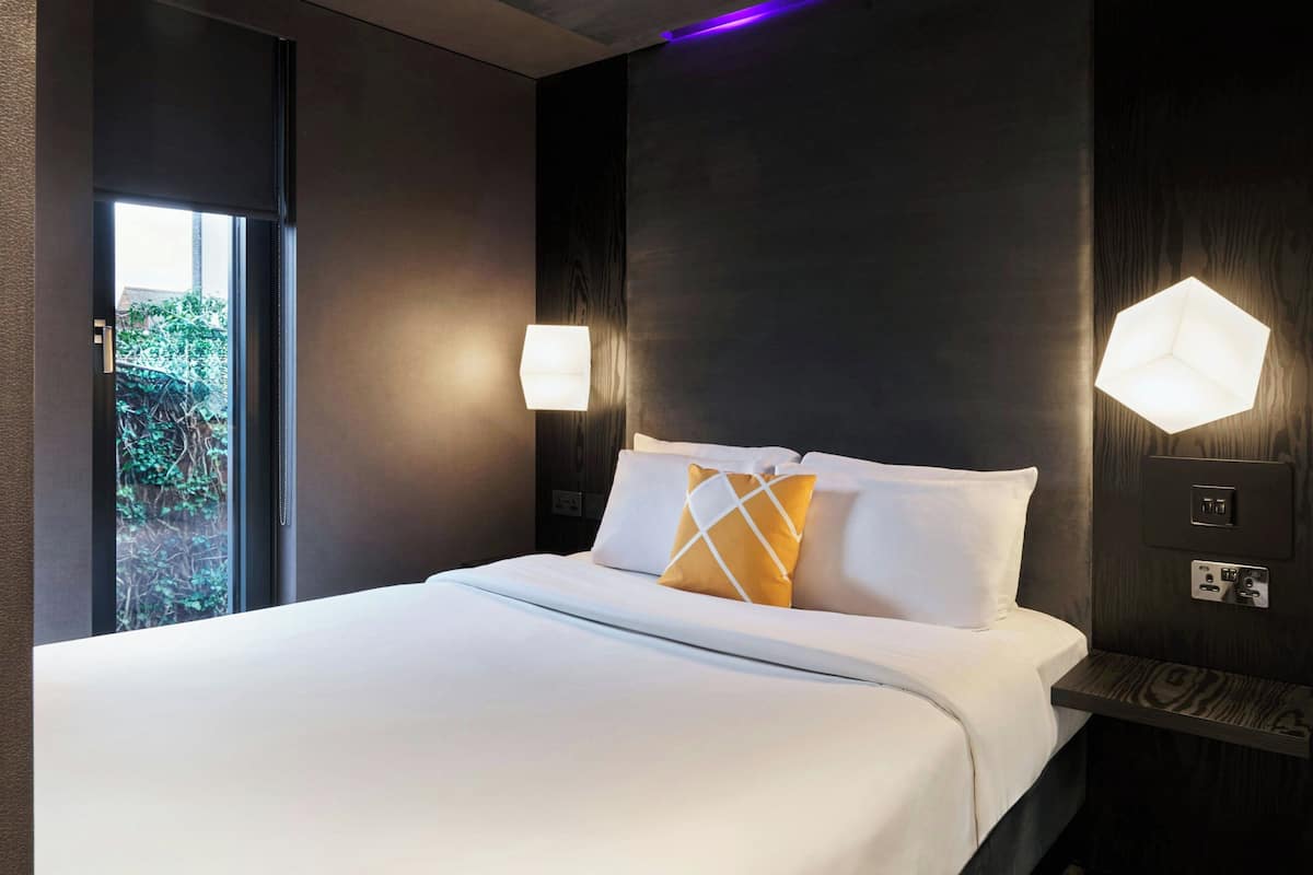 Studio, 1 dobbeltseng | Sengetøy av topp kvalitet, skrivebord, lydisolert og wi-fi (inkludert)