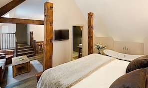Premium bedding, in-room safe, desk, soundproofing - Aspria Royal La Rasante (Brussels)