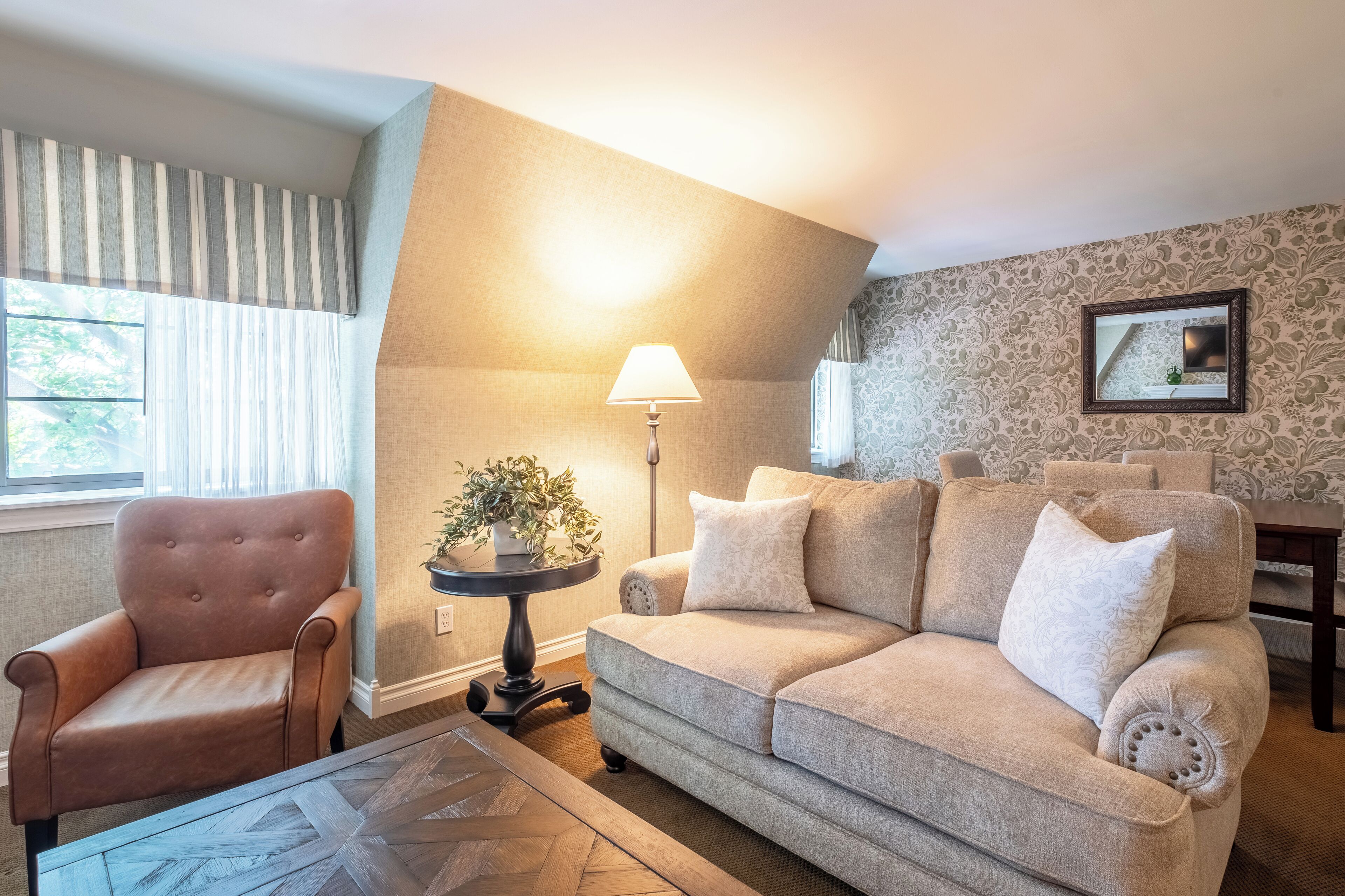 the cheshire two bedroom suite | living area | flat-screen tv