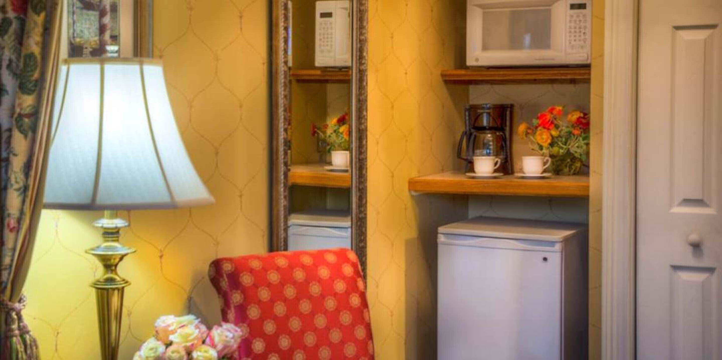 the manchester | 1 bedroom, iron/ironing board, free wifi, bed sheets