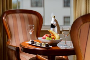 Se sirven desayunos, comidas y cenas 