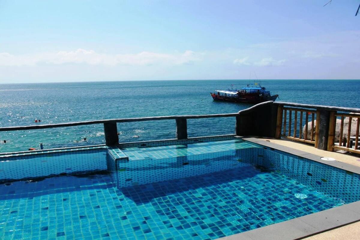 Bamboo Sunset with Private Pool | Piscine privée