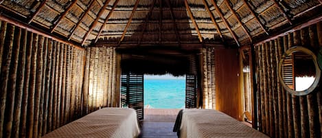Couples treatment rooms, body treatments, body wraps, body scrubs