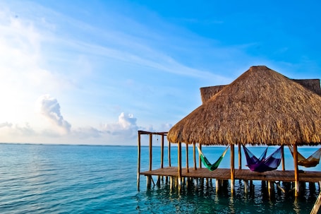 Private beach, rowing. Hotel Rancho Encantado