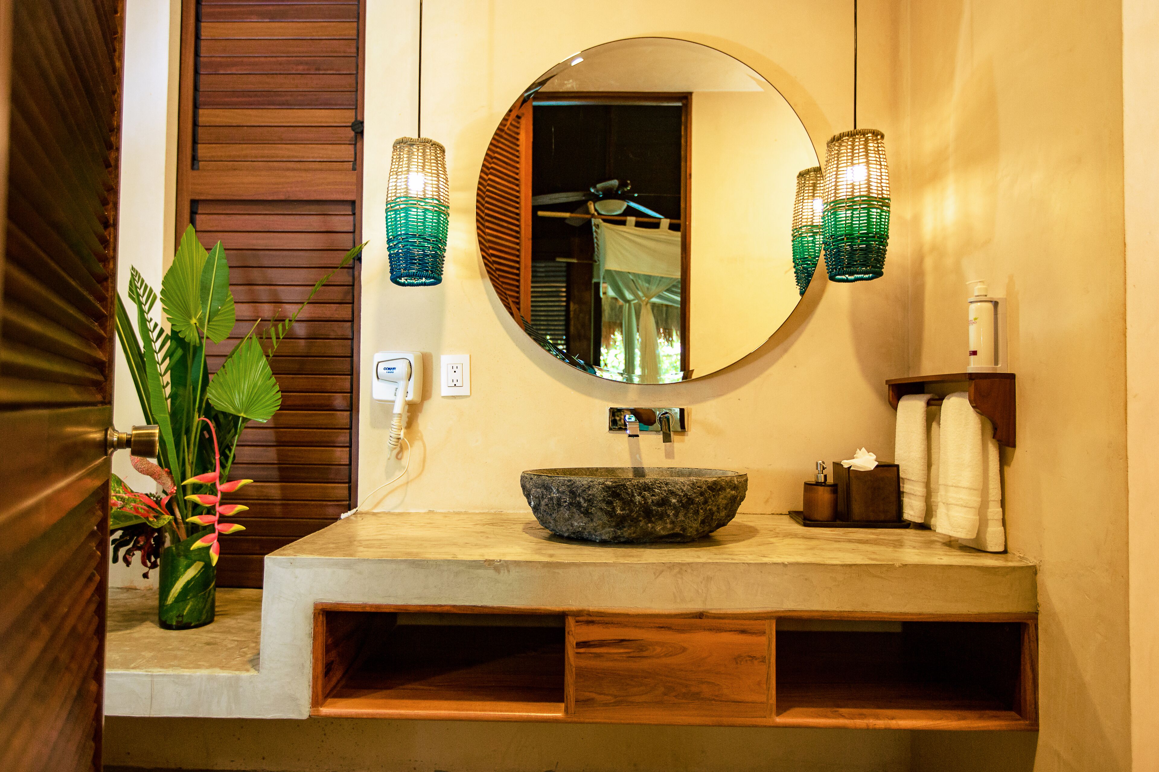 cabin, lake view | bathroom | shower, rainfall showerhead, hair dryer, towels