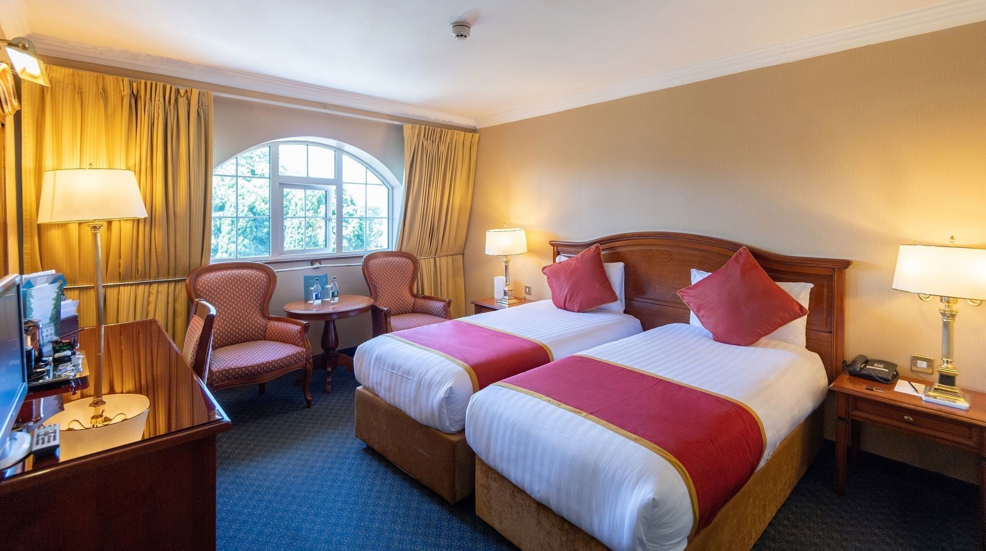 In-room safe, desk, iron/ironing board, free WiFi