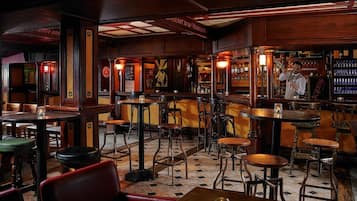 Bar (en la propiedad)