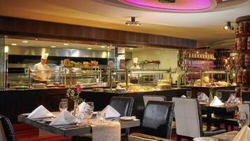 Daily buffet breakfast (EUR 10.50 per person)