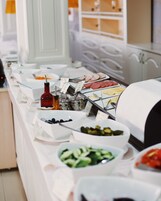 Desayuno buffet diario (KZT 4900 por persona)