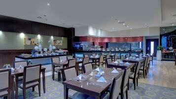Daily buffet breakfast (AED 68 per person)