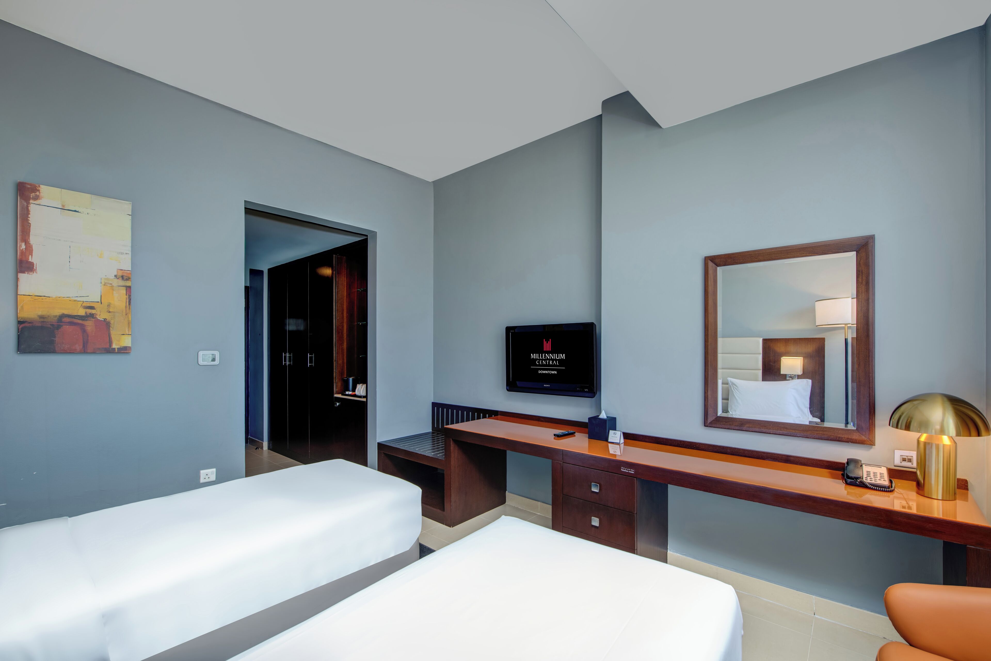 Standard Room, 2 Twin Beds | Minibar, in-room safe, desk, laptop workspace