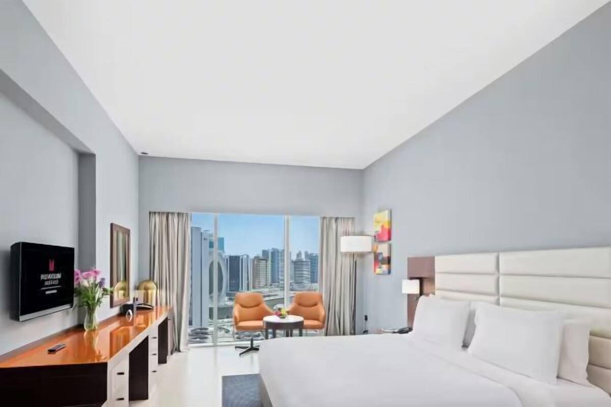 Minibar, in-room safe, desk, laptop workspace