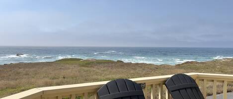 標準客房, 1 張特大雙人床, 海景, 地面 | 露台/庭院