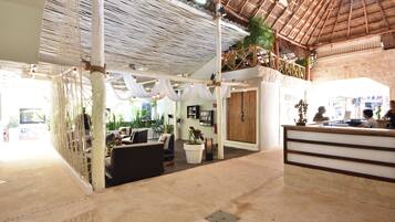 Sala de estar en el lobby