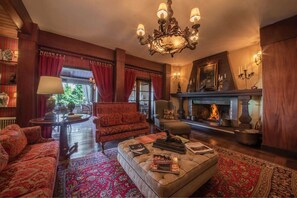 Sala de estar en el lobby