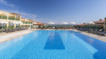 Indoor pool, outdoor pool, sun loungers