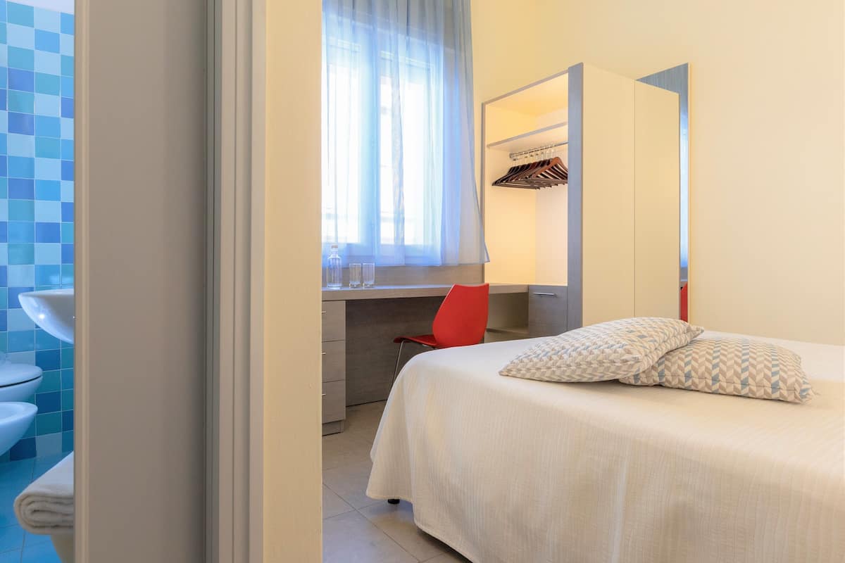 double room single use | frette italian sheets, select comfort beds, minibar, in-room safe