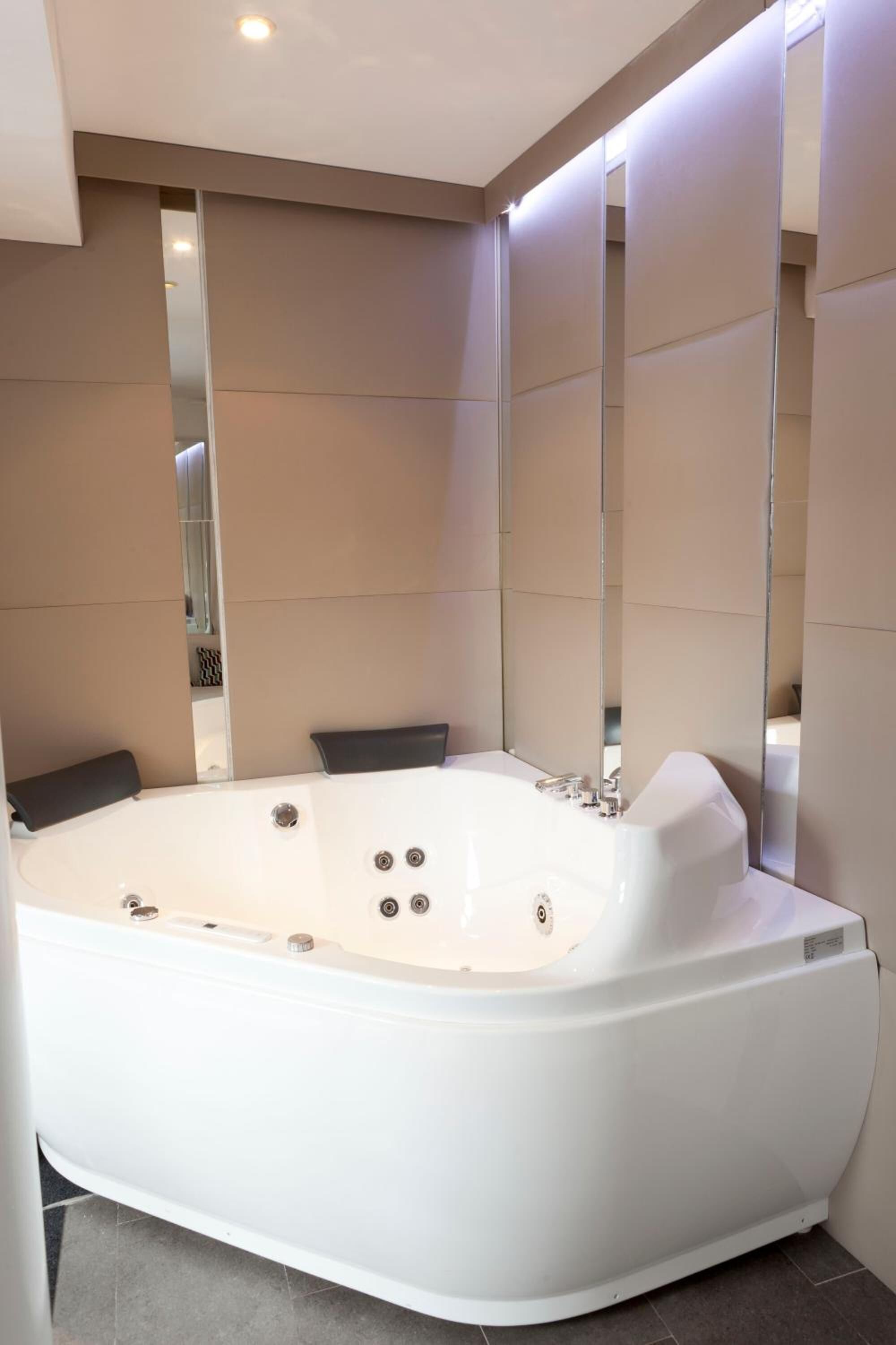 Photo - Abalú Collection Suites Gran Via