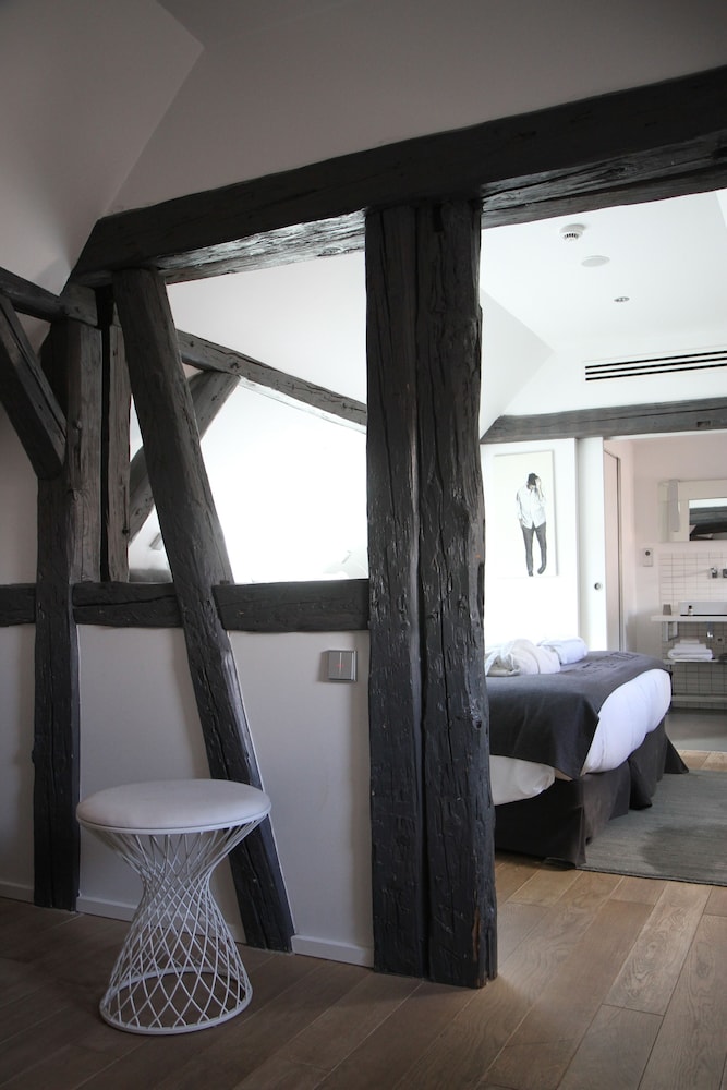 Hôtel Quatorze by null