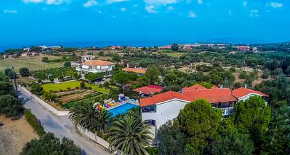 Barbara Studios & Apartments