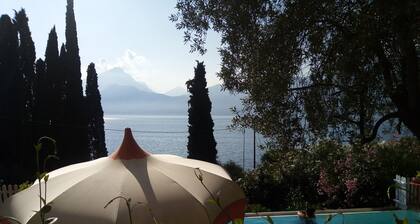 Residence Gardasee Apartments with Lake View