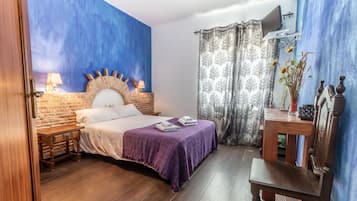 Standaard kamer, 1 twee- of 2 eenpersoonsbedden | Verduisterende gordijnen, gratis wifi, beddengoed