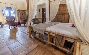 Studio Suite Deluxe | Màn/rèm cản sáng, truy cập Internet không dây miễn phí, bộ trải giường