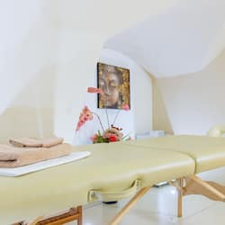 Massages des tissus profonds, massages suédois, massages sportifs