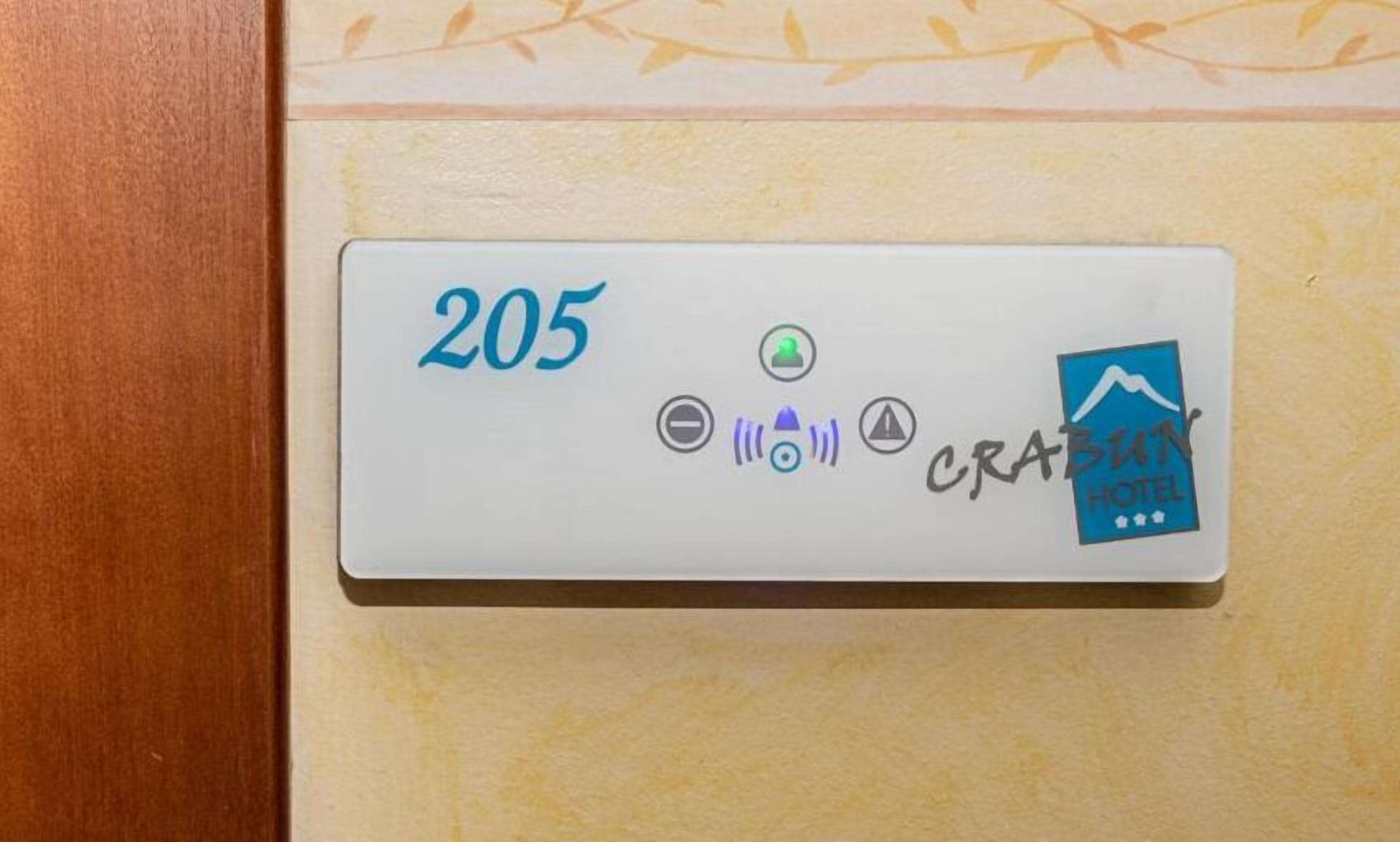 1 bedroom, egyptian cotton sheets, premium bedding, down duvets