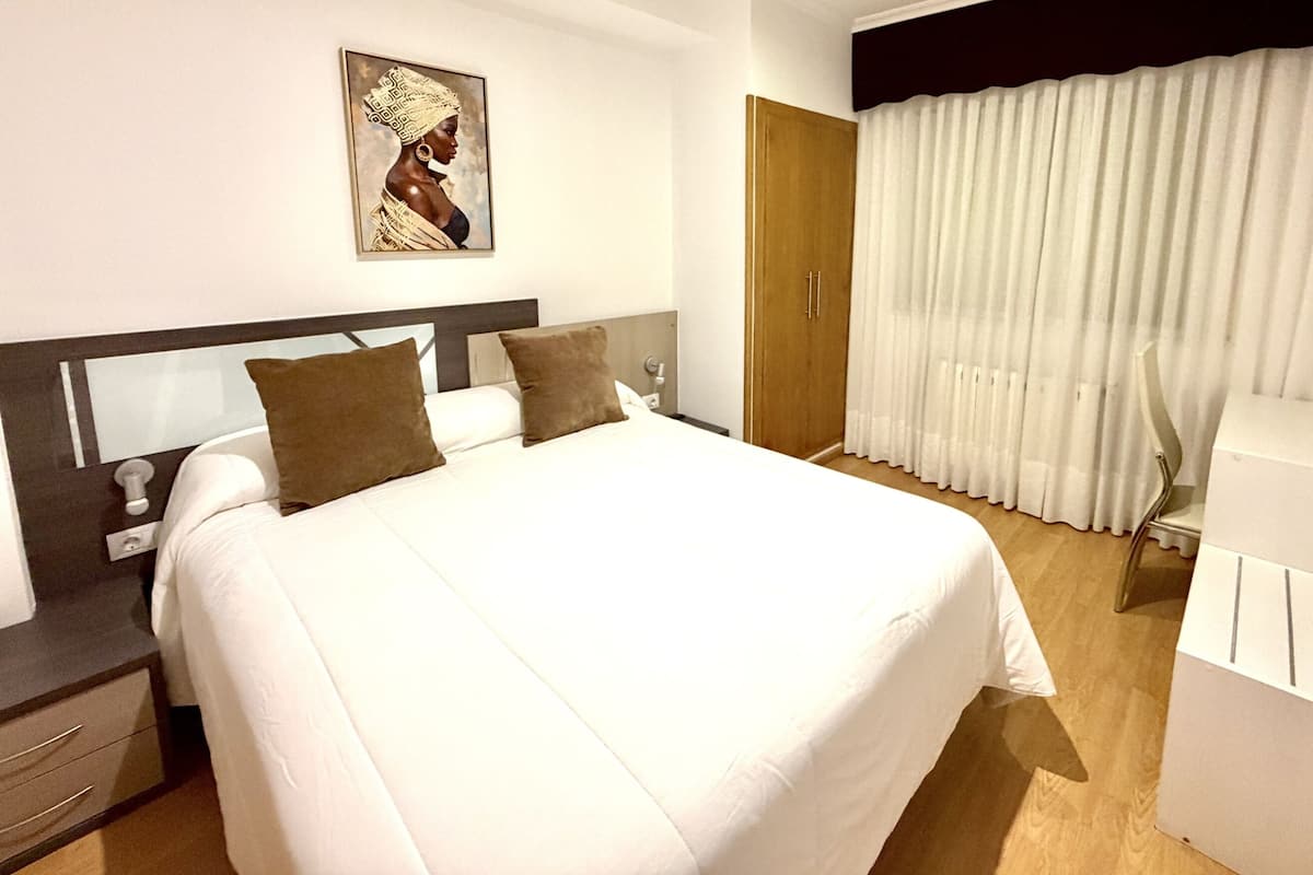 Habitación doble standar, una cama matrimonial