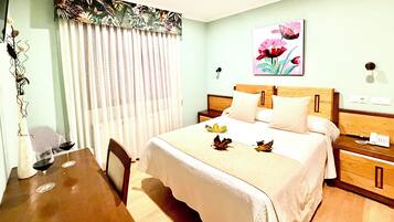 Habitación doble matrimonio superior | Hypoallergeen beddengoed, Select Comfort-bedden, individueel gedecoreerd