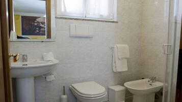 Chambre Double, non-fumeur, dans la tour | Salle de bain