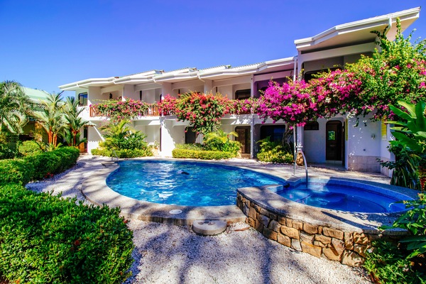 2 outdoor pools, open 9:00 AM to 8:00 PM, sun loungers