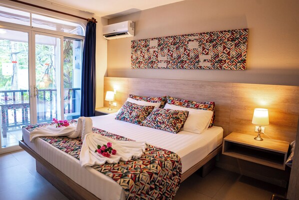 خزنة داخل الغرفة وواي فاي مجانًا وملاءات أسرّة